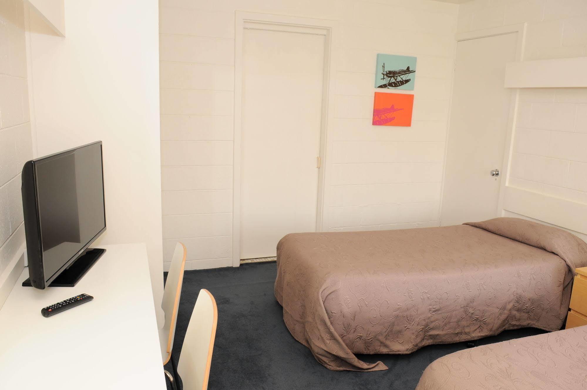 Peninsula Motor Inn Tyabb Екстериор снимка